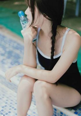 女子学院免费观看_高清天堂在线