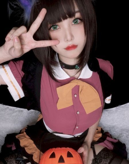 行长将她双腿分得更开视频_1080P电影完整版在线观看