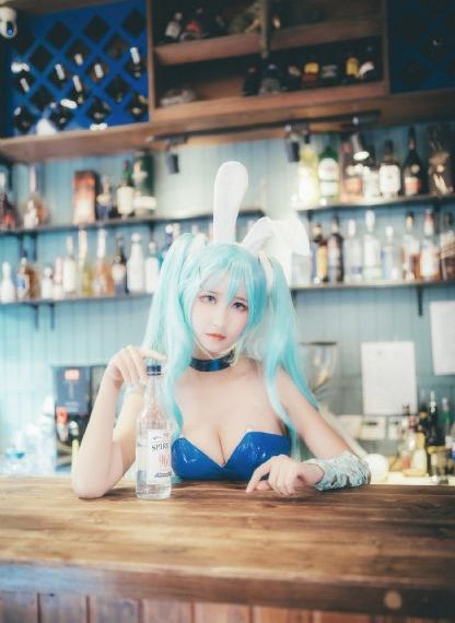 《 最弱无败神装机龙》_4K高清免费观看