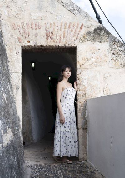 女加勒比海盗h版免费观看_720在线视频观看