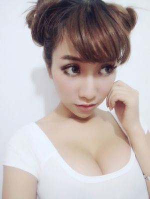 性免费看_蓝光迅雷电影在线