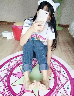 李丽珍毛片免费看_BD英语迅雷电影在线