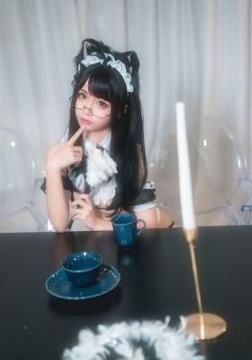 《年轻的寡妇2》电影_720影视在线观看