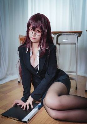 年轻阿姨3_720电影完整版